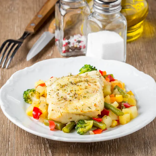 El pescado blanco es ideal para sopas o distintas verduras