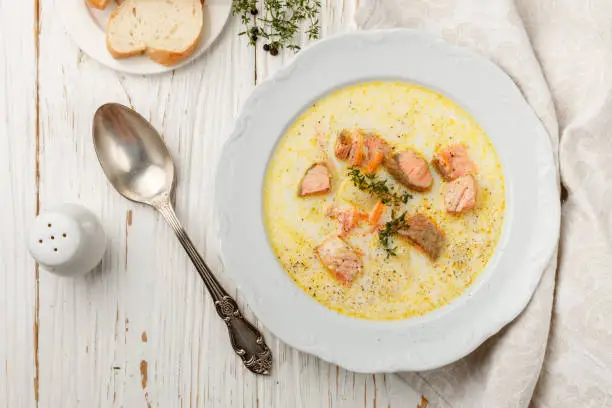 La receta de sopa de pescado es una opción viable para diabéticos