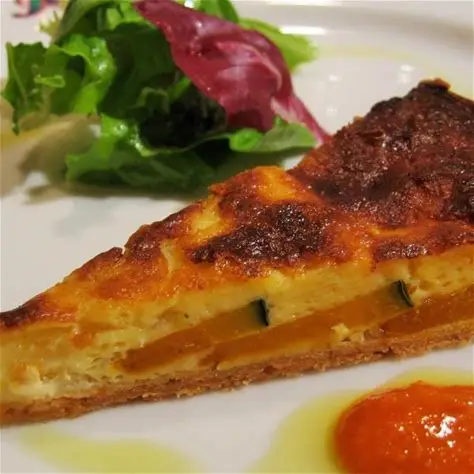 La tarta de calabaza y cebollas, es una opción deliciosa y saludable para diabéticos