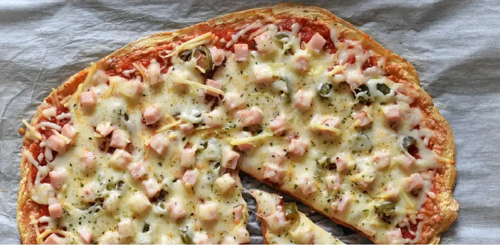 La pizza nube es la alternativa más ligera y sencilla de las pizzas keto
