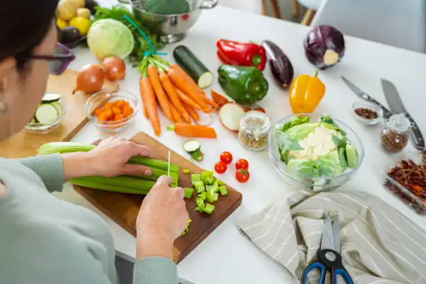 La preparación de las verduras es fundamental para la calidad de la comida vegana