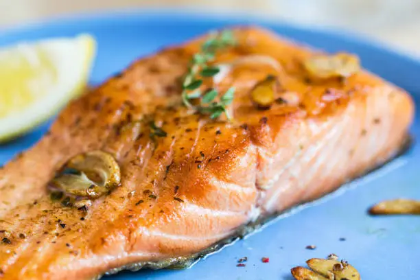 El salmón es un exquisito pescado azul