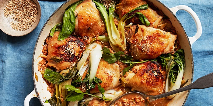 El Pollo al horno con verduras cubre los aspectos de salud y sabor