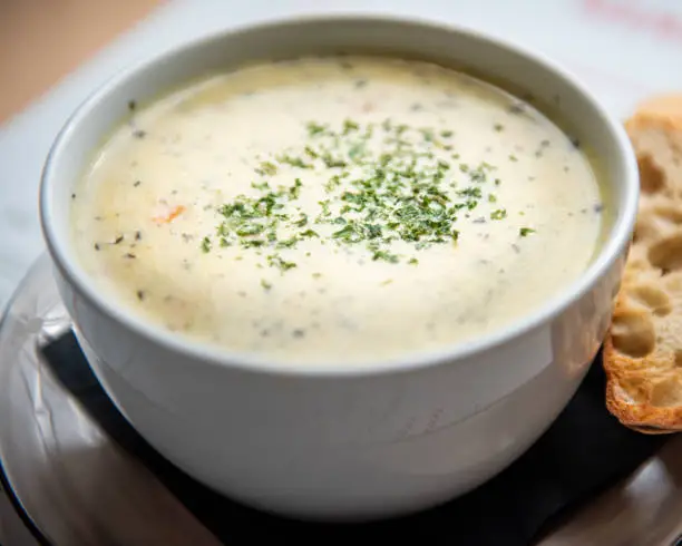 La sopa de patatas es de una untuosidad inigualable