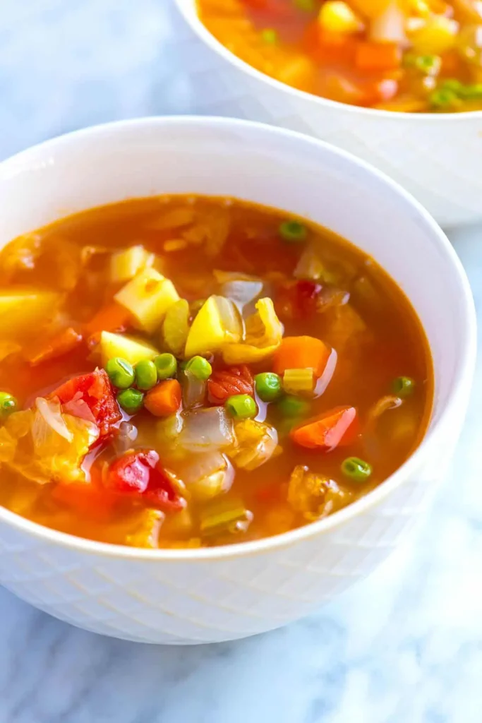 Las sopas de verduras son exquisitas recetas veganas
